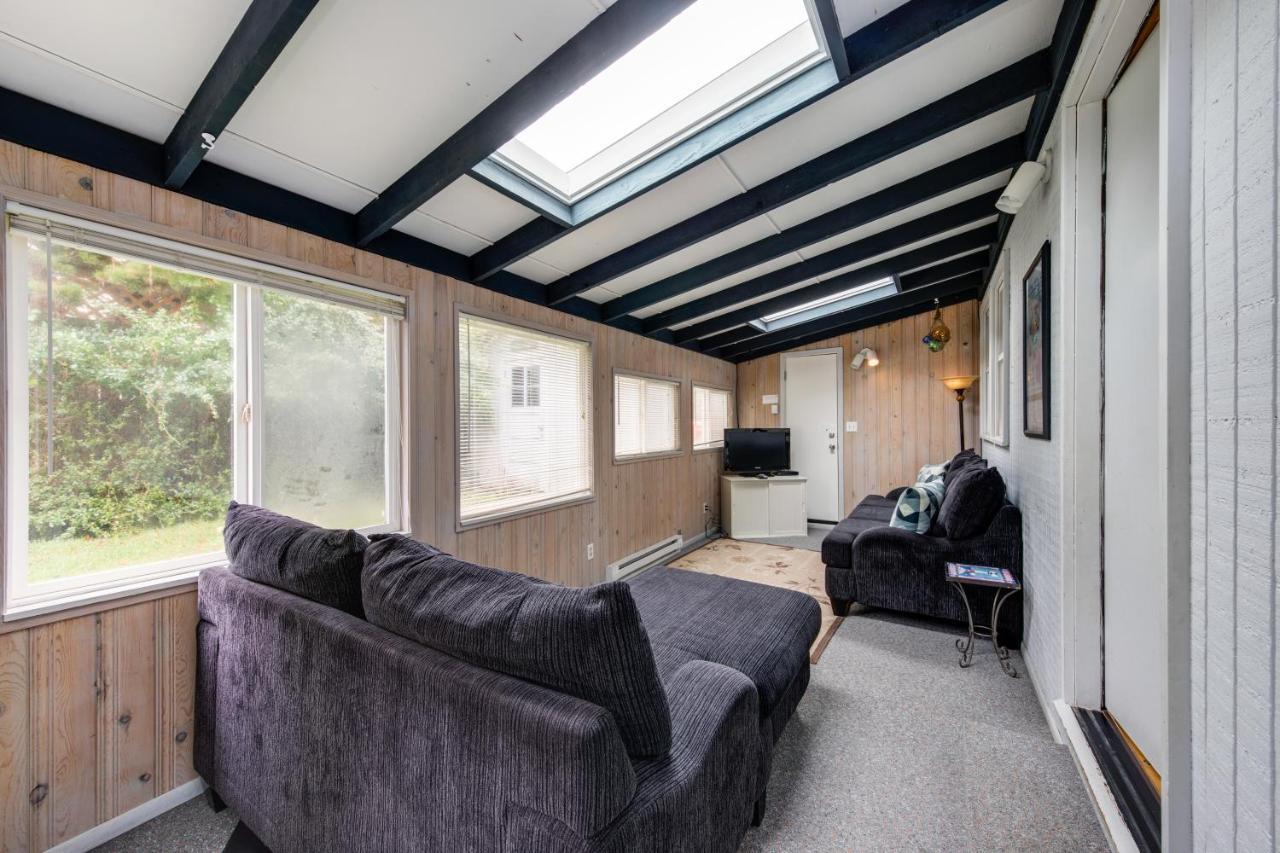 Villa Sea Breeze Lincoln City Exterior foto