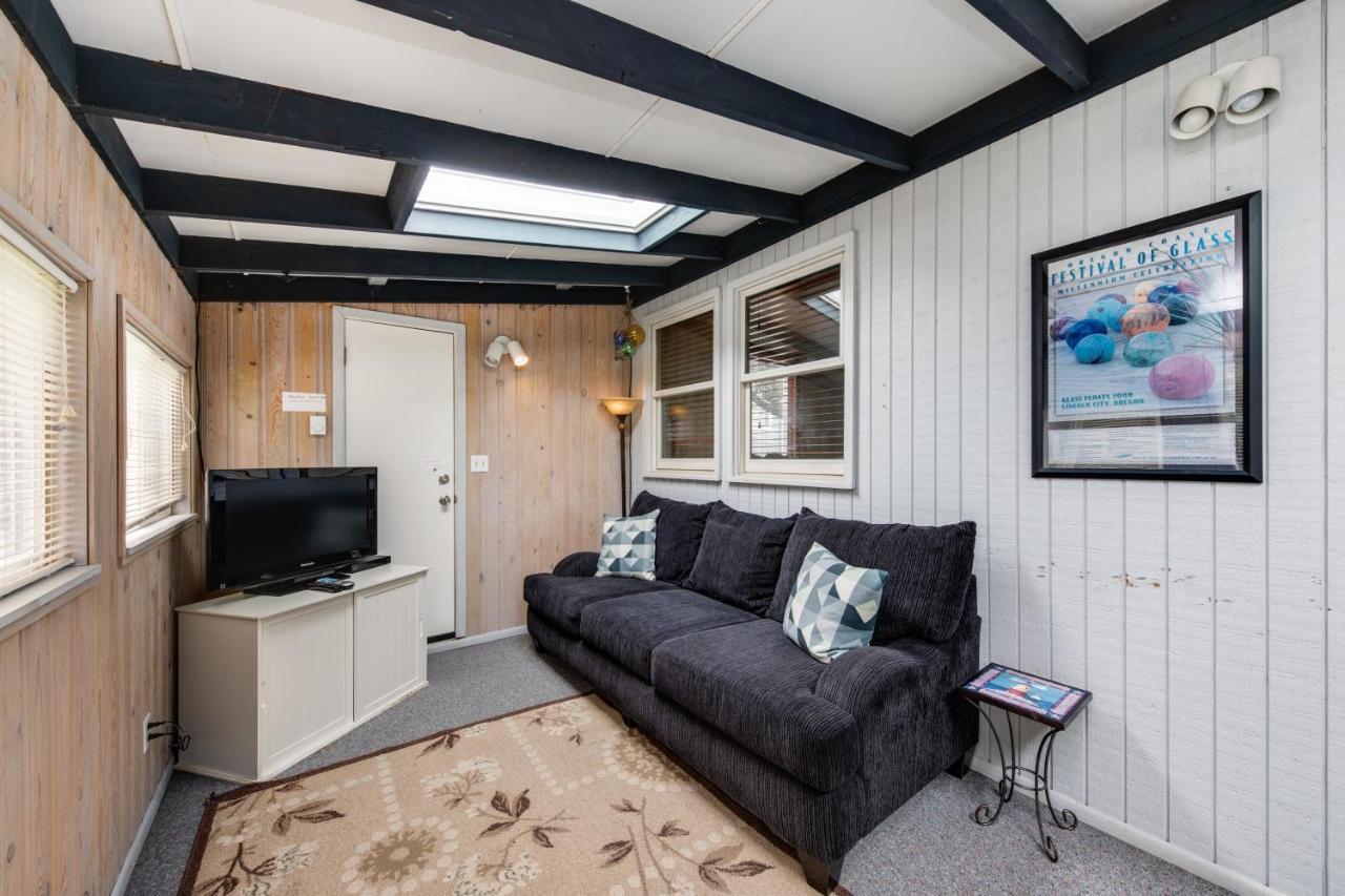 Villa Sea Breeze Lincoln City Exterior foto